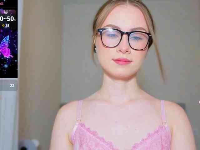 AminaLuxuryyy webcam