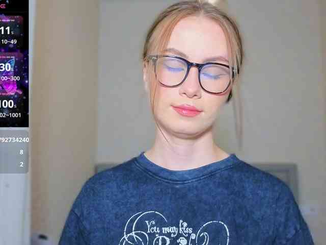 AminaLuxuryyy webcam