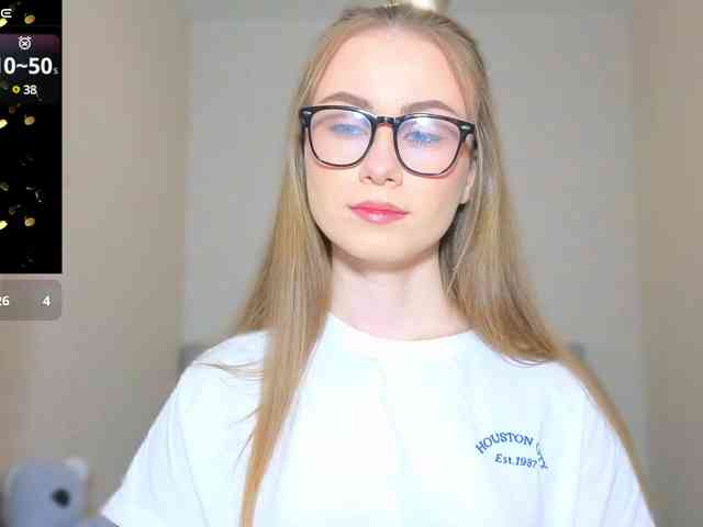 AminaLuxuryyy webcam