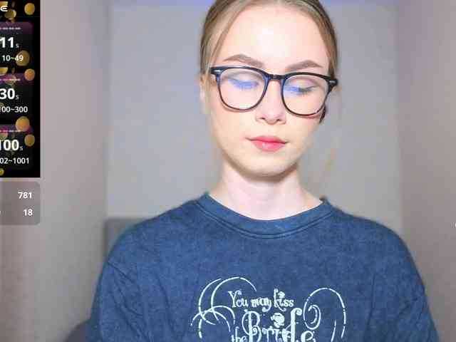 AminaLuxuryyy webcam