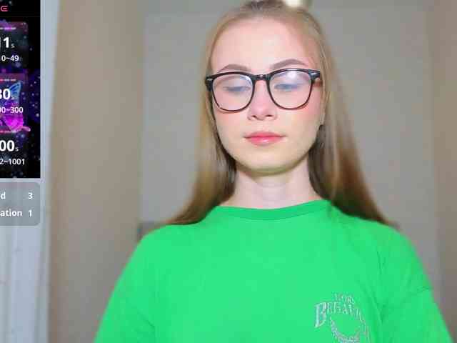 AminaLuxuryyy webcam