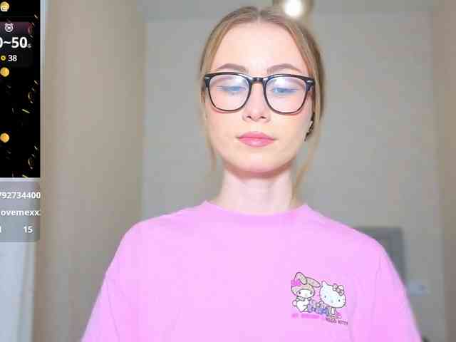 AminaLuxuryyy webcam