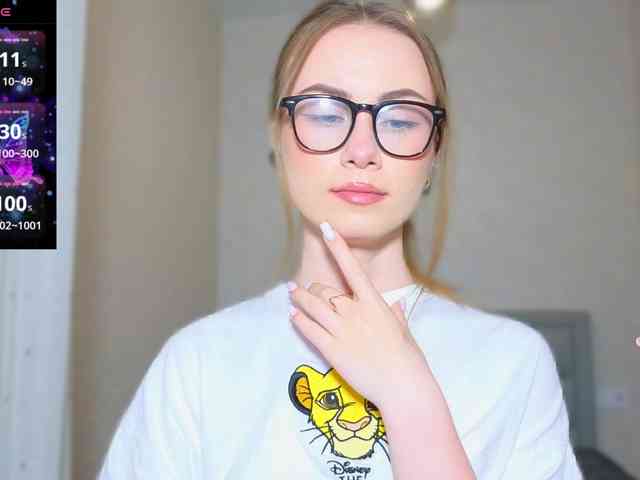 AminaLuxuryyy webcam