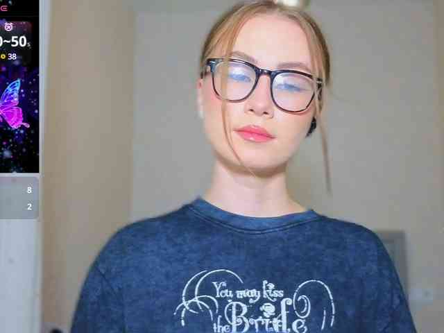 AminaLuxuryyy webcam