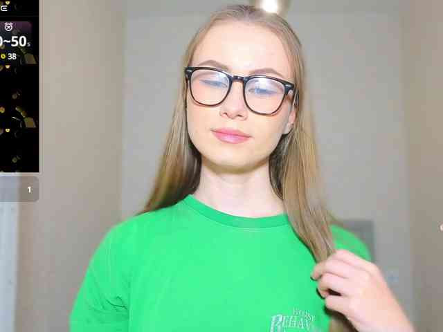 AminaLuxuryyy webcam