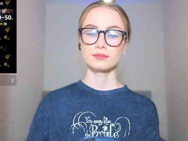 AminaLuxuryyy webcam