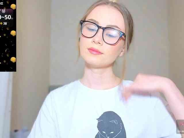 AminaLuxuryyy webcam