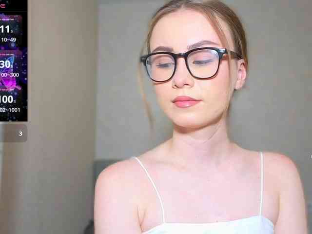 AminaLuxuryyy webcam