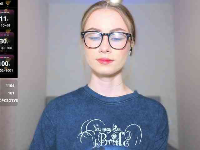 AminaLuxuryyy webcam