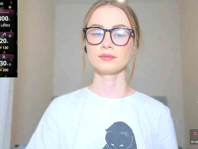 AminaLuxuryyy webcam