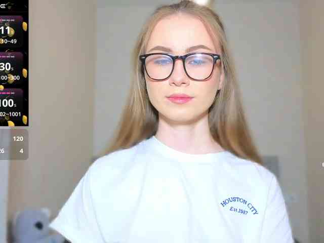 AminaLuxuryyy webcam