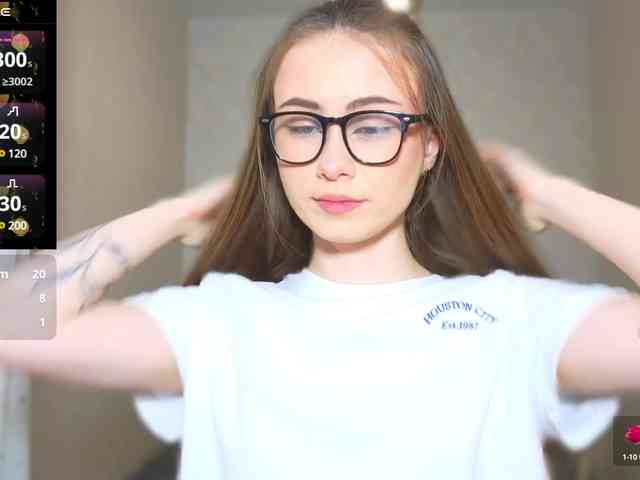 AminaLuxuryyy webcam