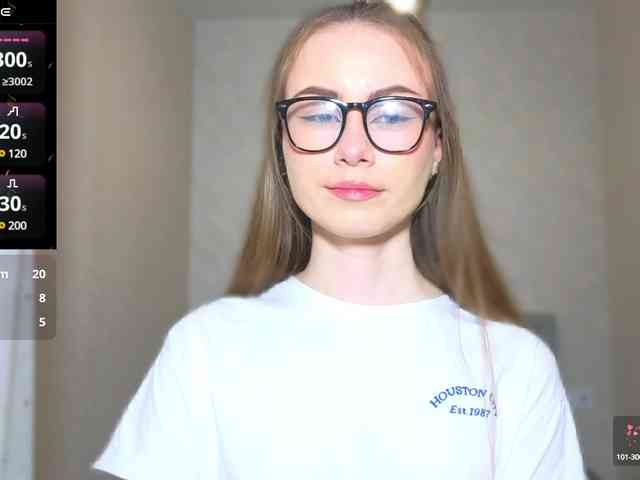 AminaLuxuryyy webcam