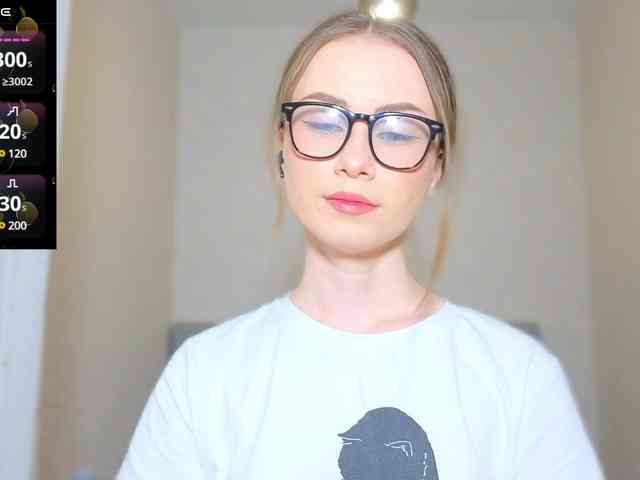 free adult cam to cam AminaLuxuryyy