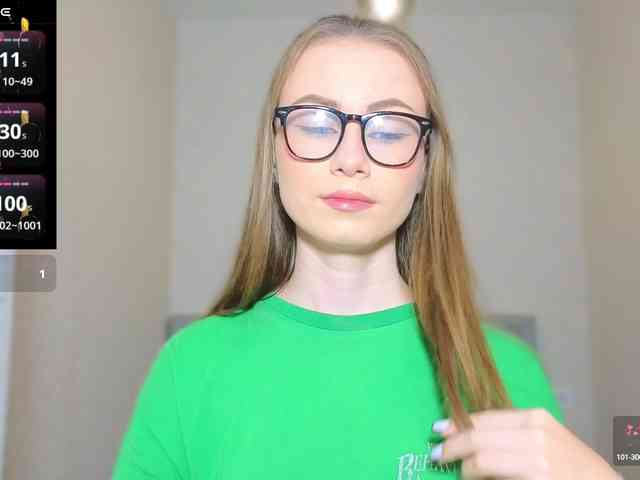 AminaLuxuryyy webcam