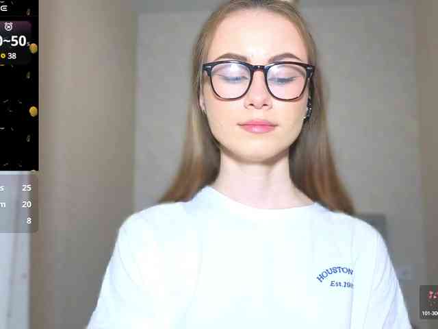AminaLuxuryyy webcam