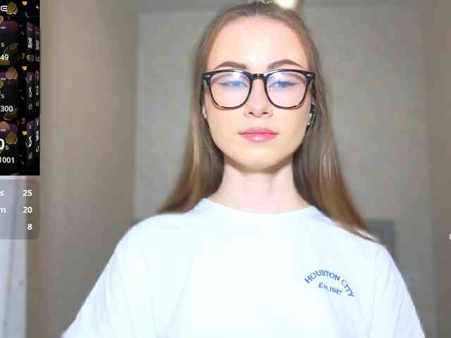 AminaLuxuryyy webcam
