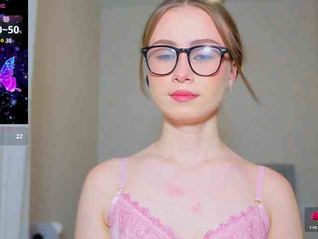 AminaLuxuryyy webcam
