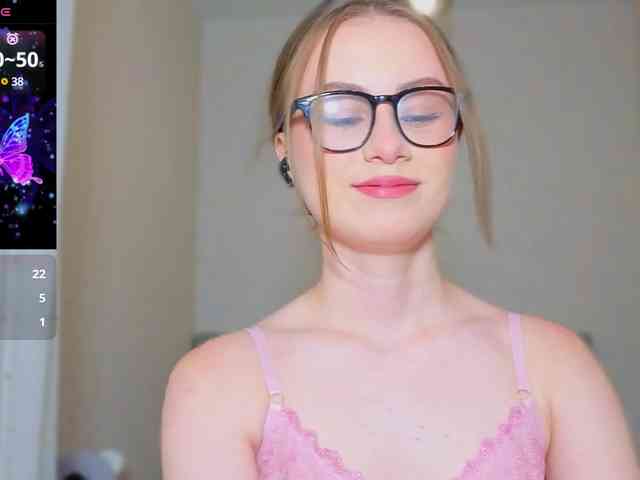 AminaLuxuryyy webcam
