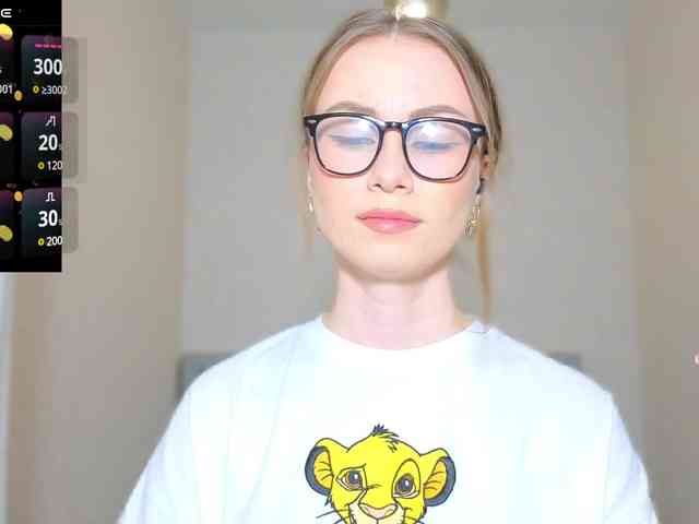 AminaLuxuryyy webcam