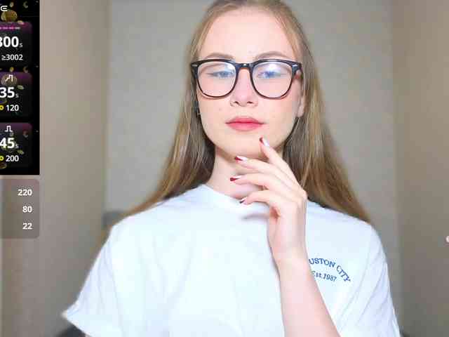 live videochat AminaLuxuryyy