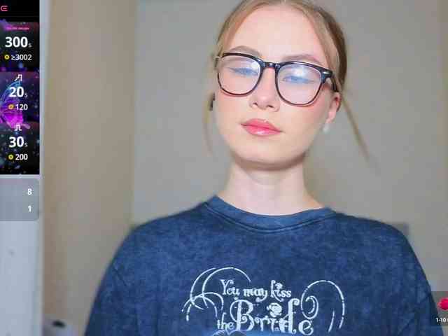 AminaLuxuryyy webcam