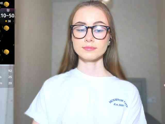 AminaLuxuryyy webcam