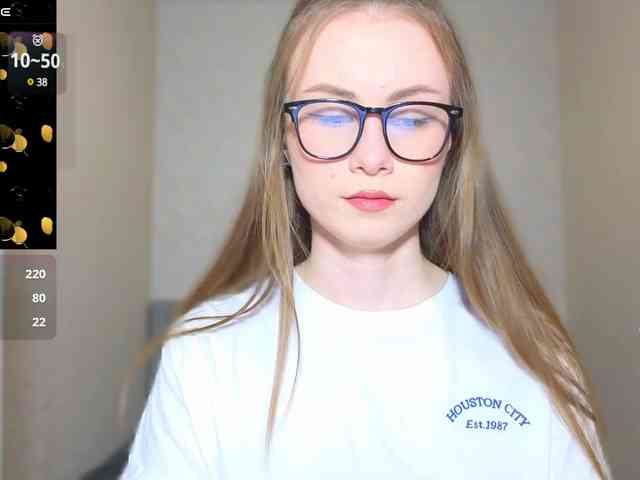 AminaLuxuryyy webcam