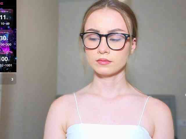 AminaLuxuryyy webcam