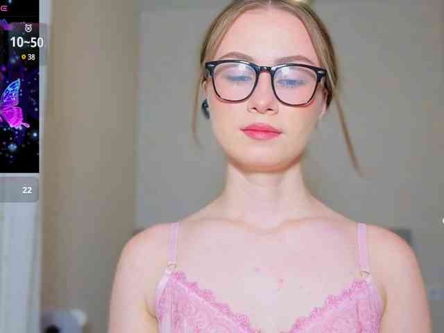 AminaLuxuryyy webcam