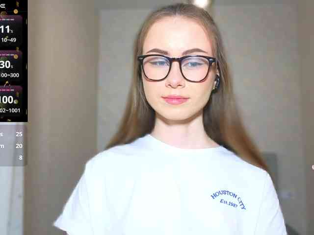 AminaLuxuryyy webcam