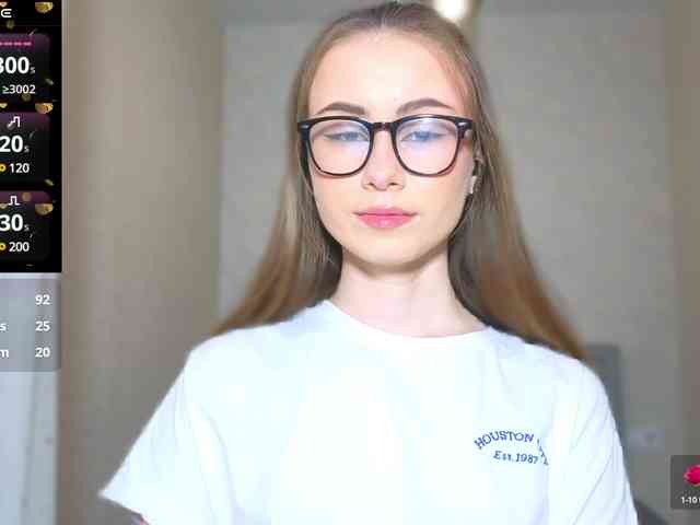 AminaLuxuryyy webcam