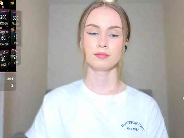AminaLuxuryyy webcam