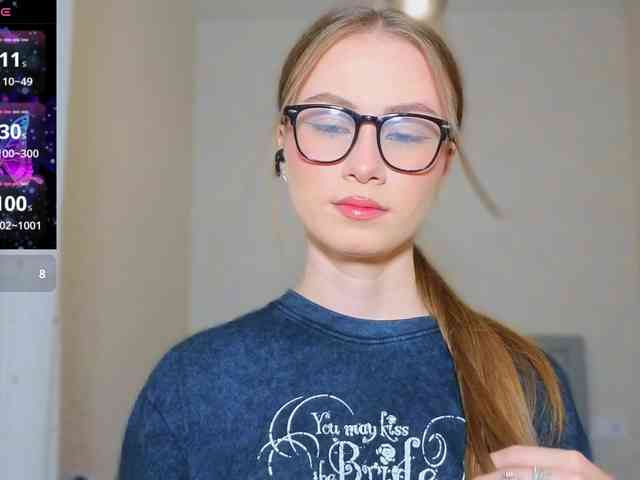 AminaLuxuryyy webcam