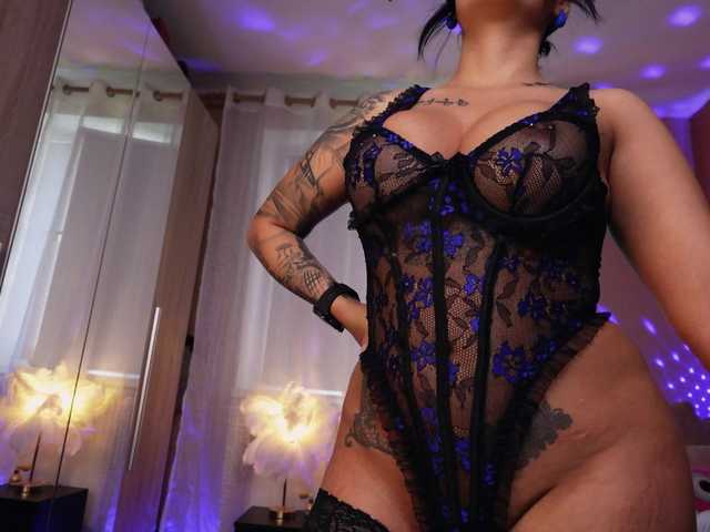 Sex chat gratuit in direct cu Oddetteblackk1 pe BongaCams