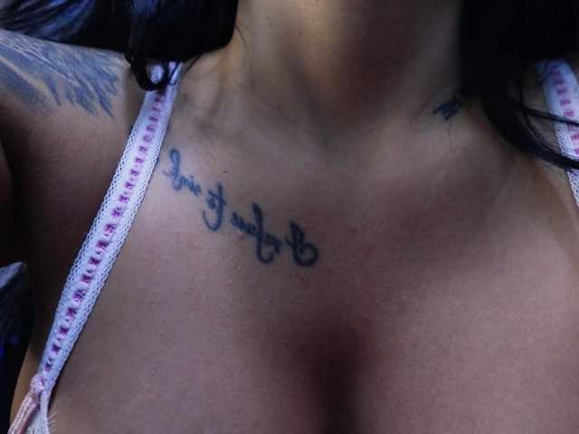 Sex chat gratuit in direct cu Oddetteblackk1 pe BongaCams