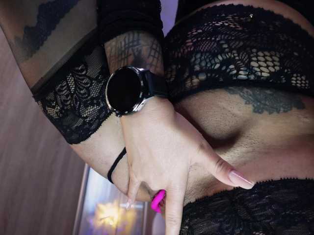 Sex chat gratuit in direct cu Oddetteblackk1 pe BongaCams