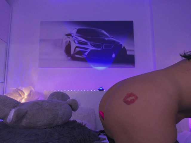 Oddetteblackk1 from BongaCams is Freechat
