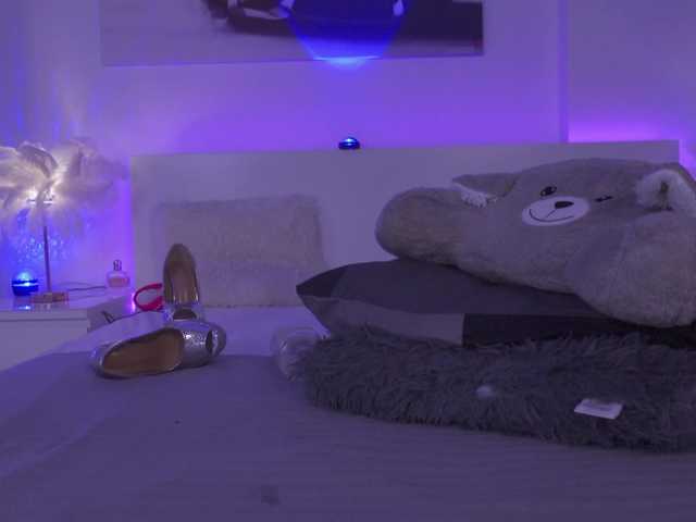 Sex chat gratuit in direct cu Oddetteblackk1 pe BongaCams