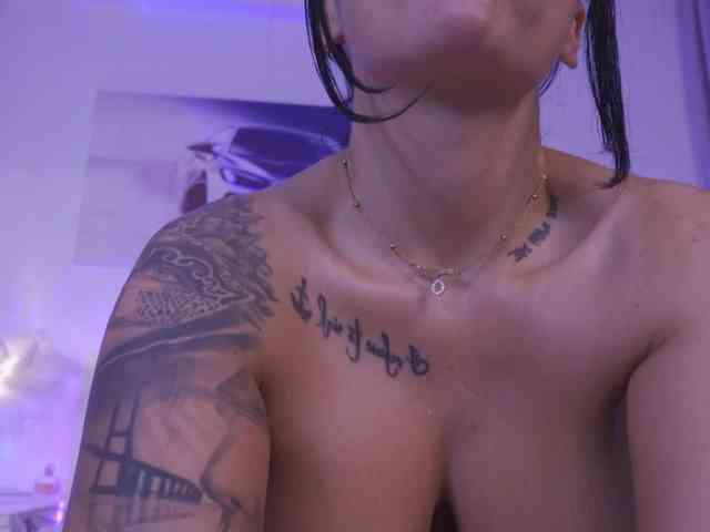 Oddetteblackk1 webcam