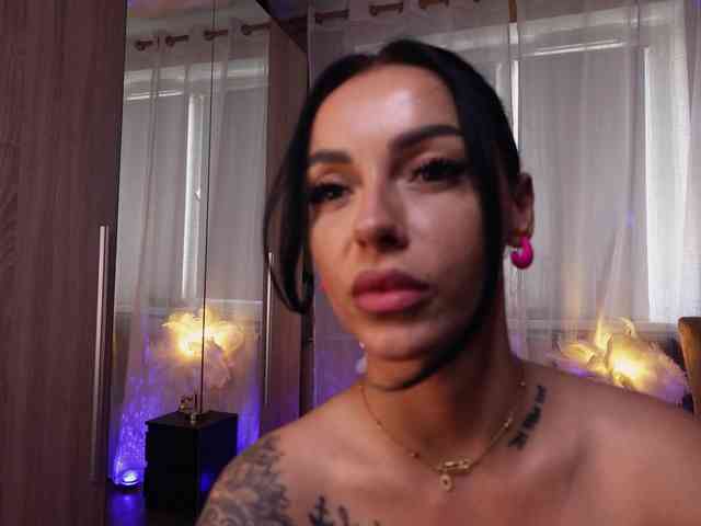 Oddetteblackk1 webcam