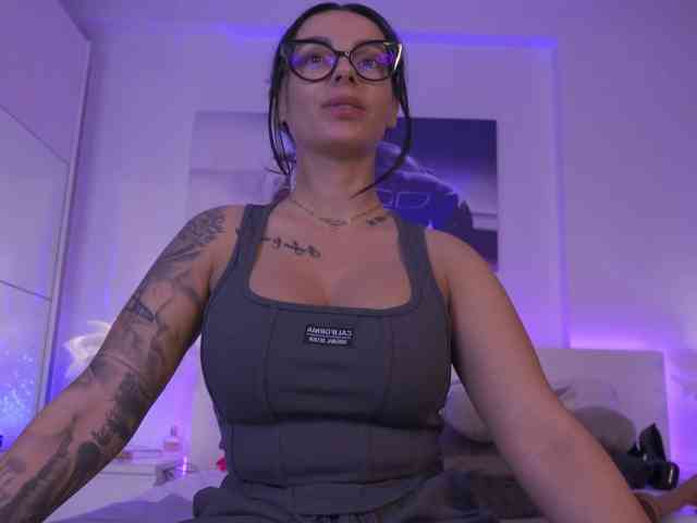 Oddetteblackk1 webcam