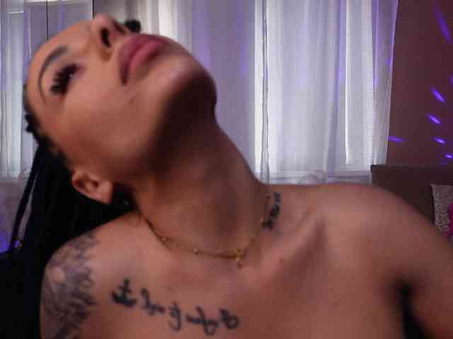 Oddetteblackk1 webcam