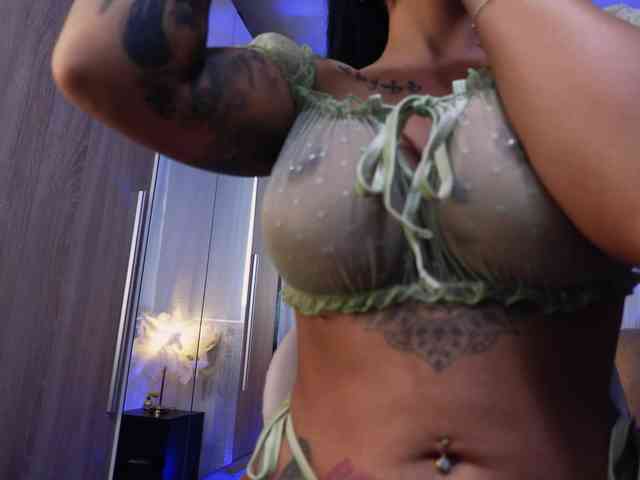 Oddetteblackk1 webcam