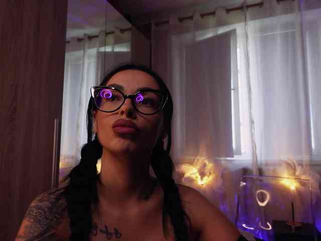 Oddetteblackk1 webcam
