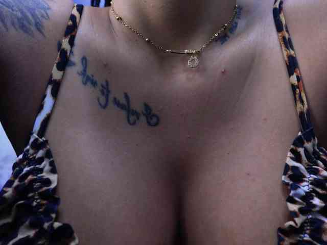 Oddetteblackk1 webcam