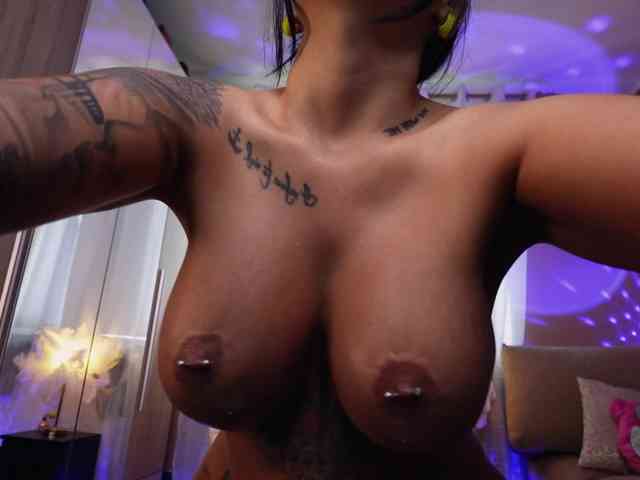 Oddetteblackk1 webcam
