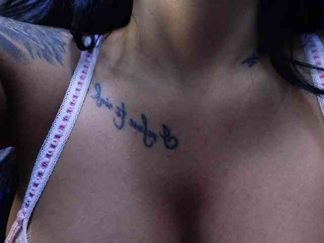 Oddetteblackk1 webcam