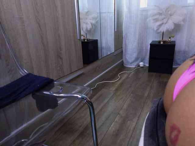 Oddetteblackk1 webcam
