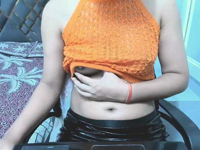 Indiankitty11's BongaCams show and profile